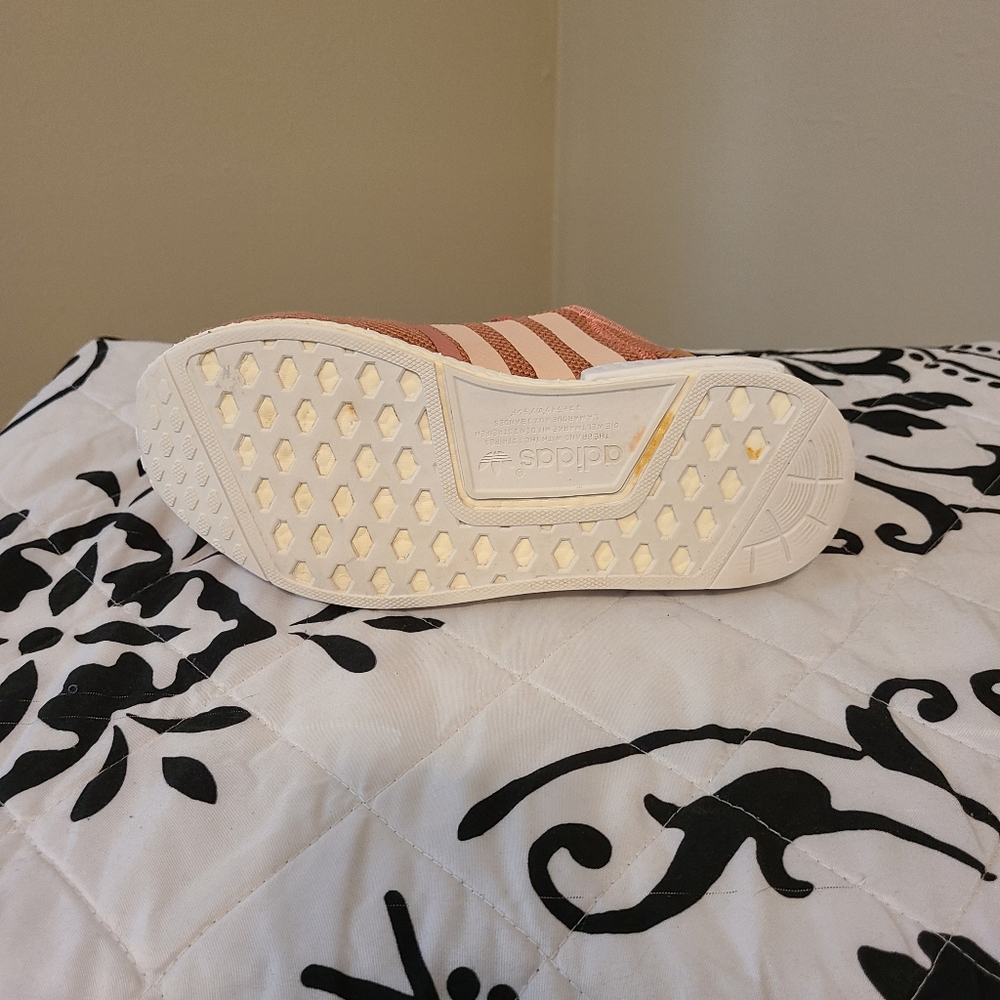 ADIDAS NMD R1 - Picture 14 of 14